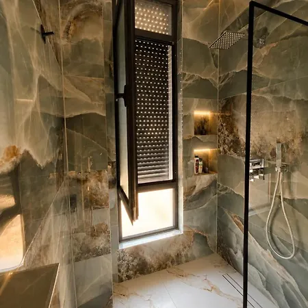 La Morada Apartment, Apartamento Tirana